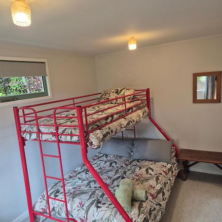 Villa Cosy Getaway In Manapouri Exterior foto